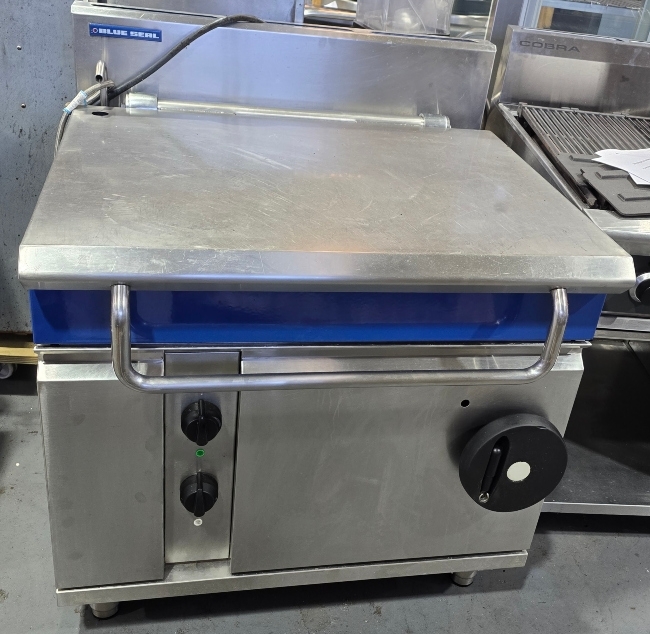 Blue Seal Electric 80 Bratt Pan - Used - 3Ph - $6250 + GST